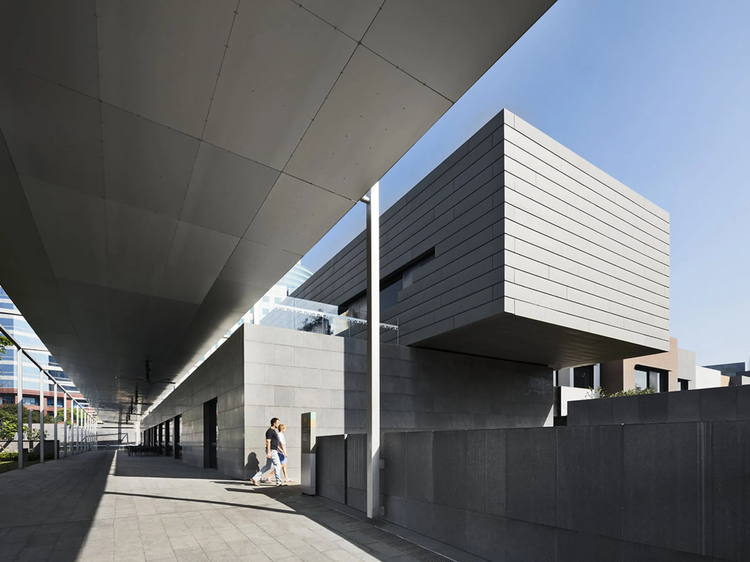 australian-embassy-2