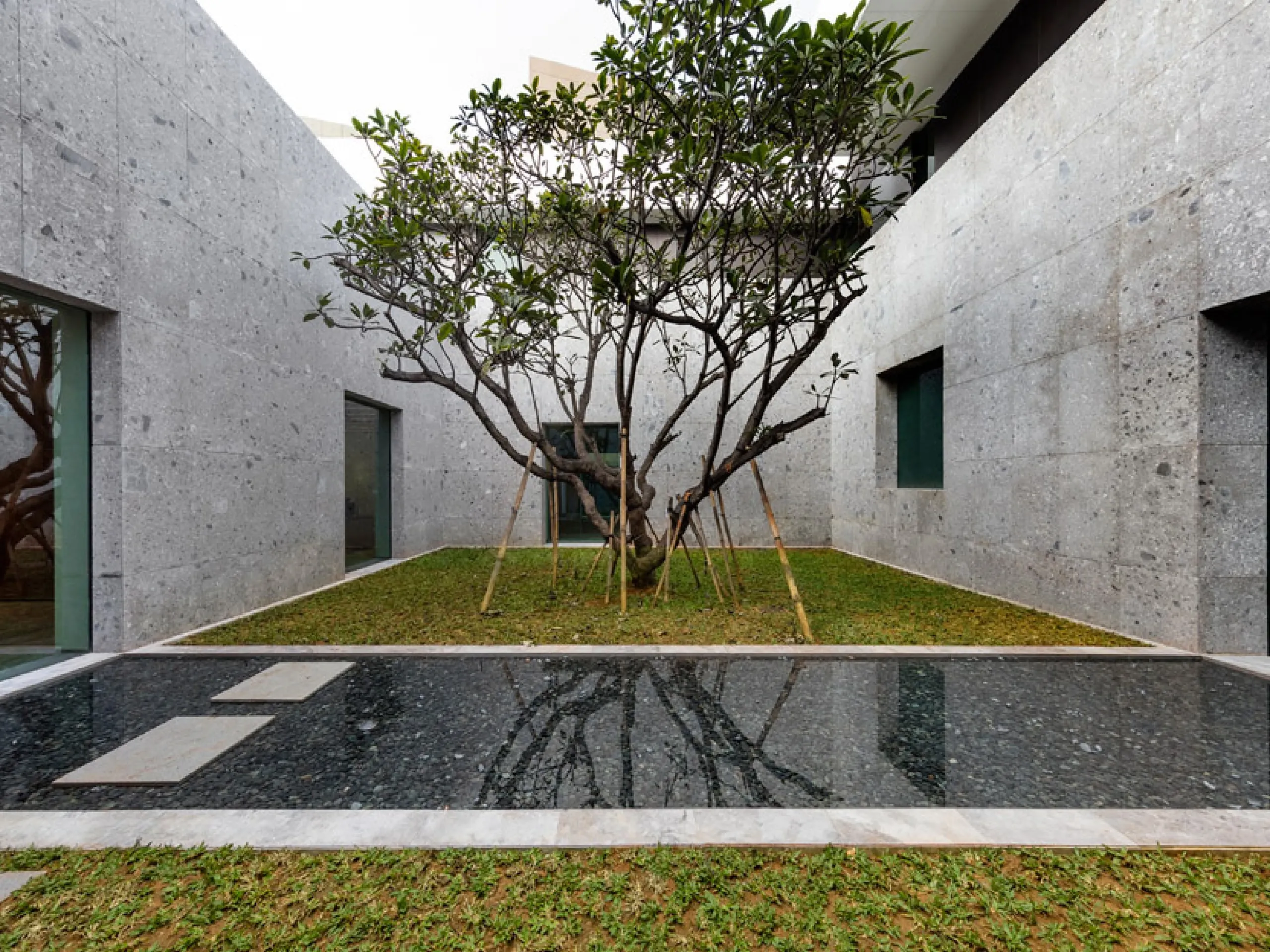 australian-embassy-6