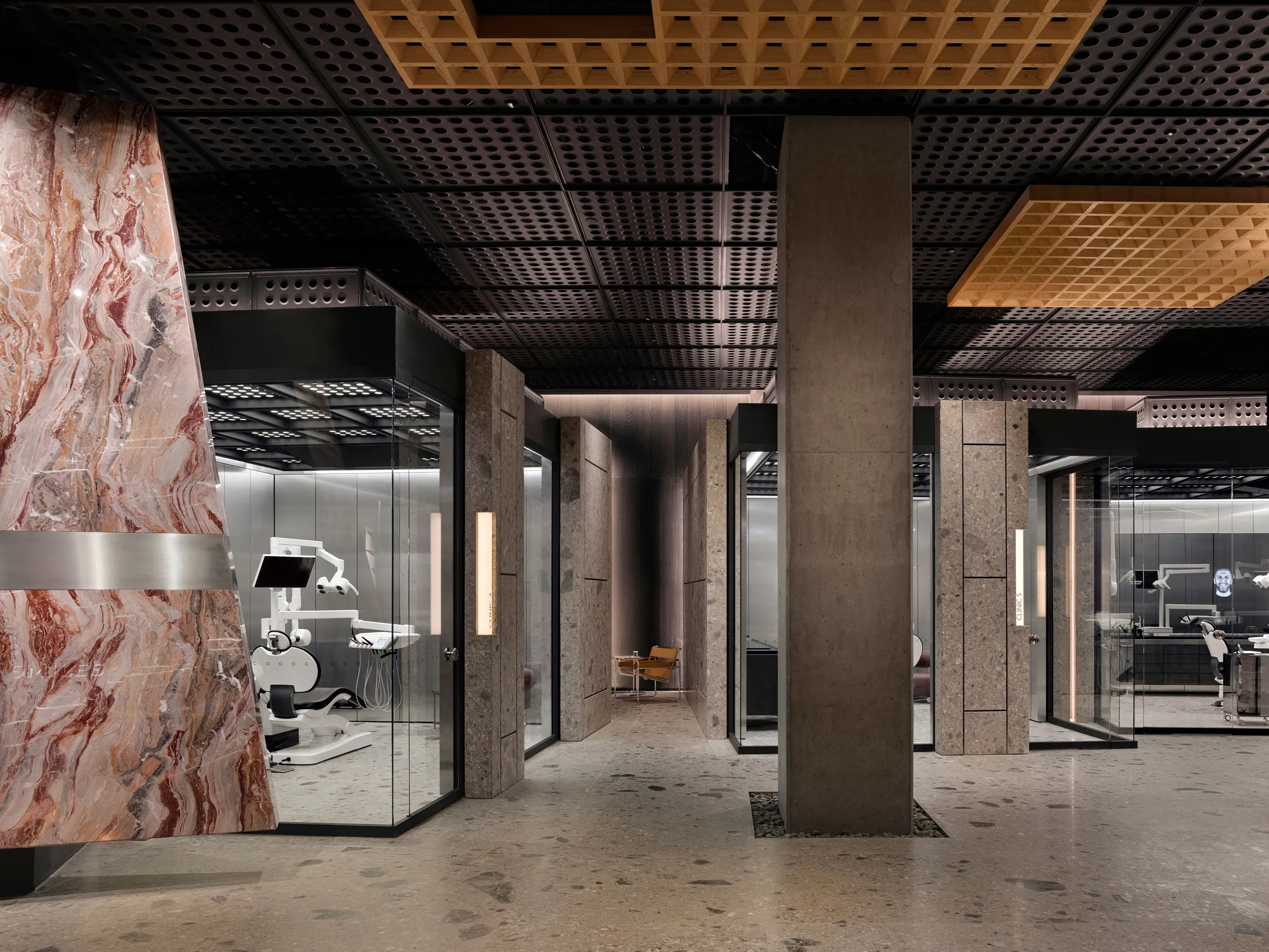 smiles-premium-dental-clinic-11